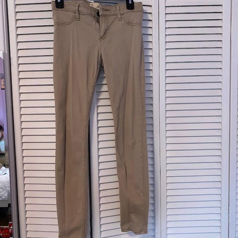 Hollister Skinny Jeans in Khaki